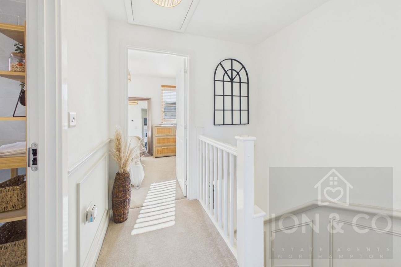 Lamport Lane | Scholars Green | NN2