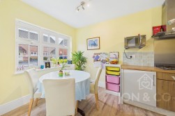 Groveleys Close | Moulton | NN3