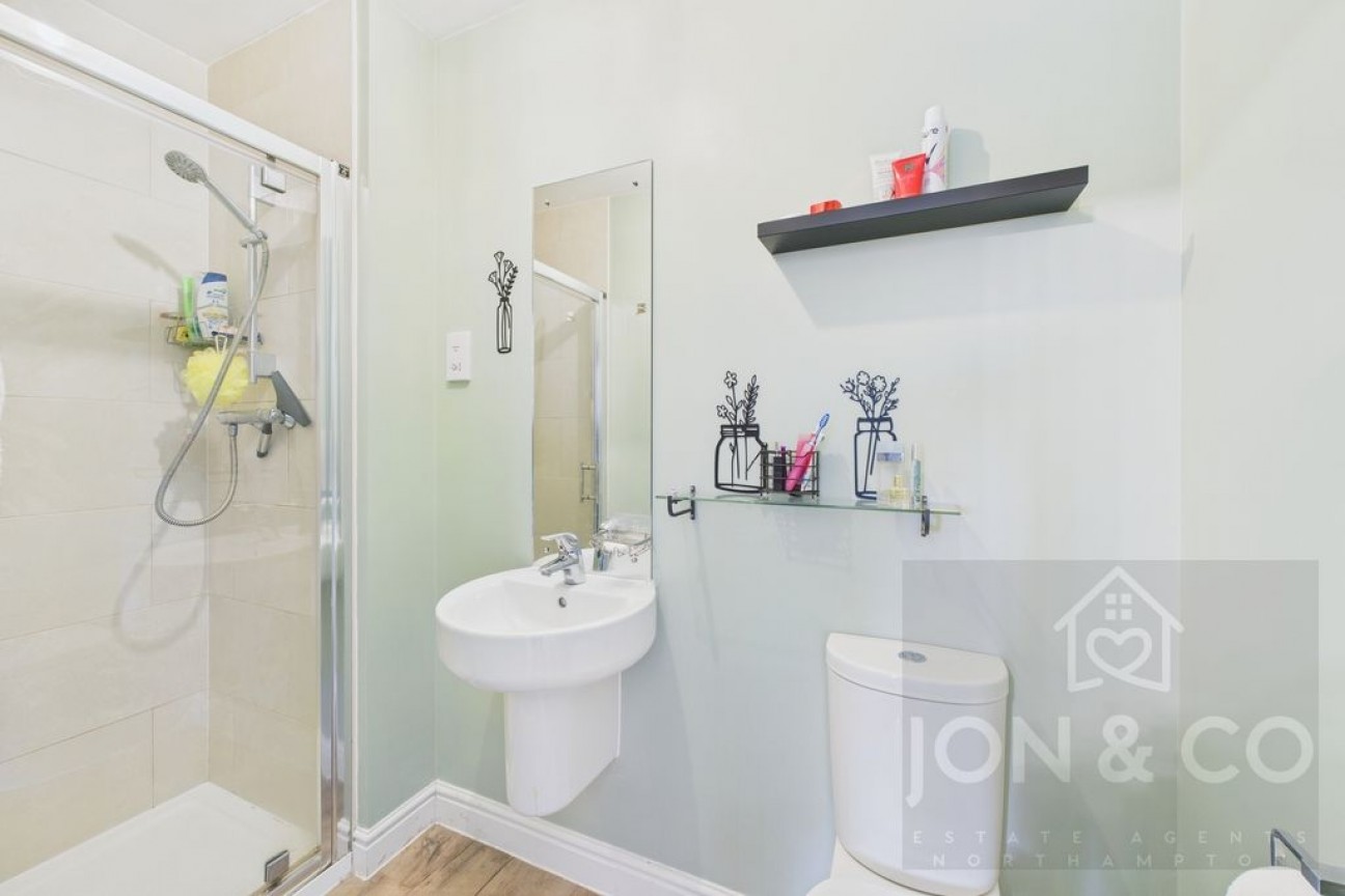 Groveleys Close | Moulton | NN3