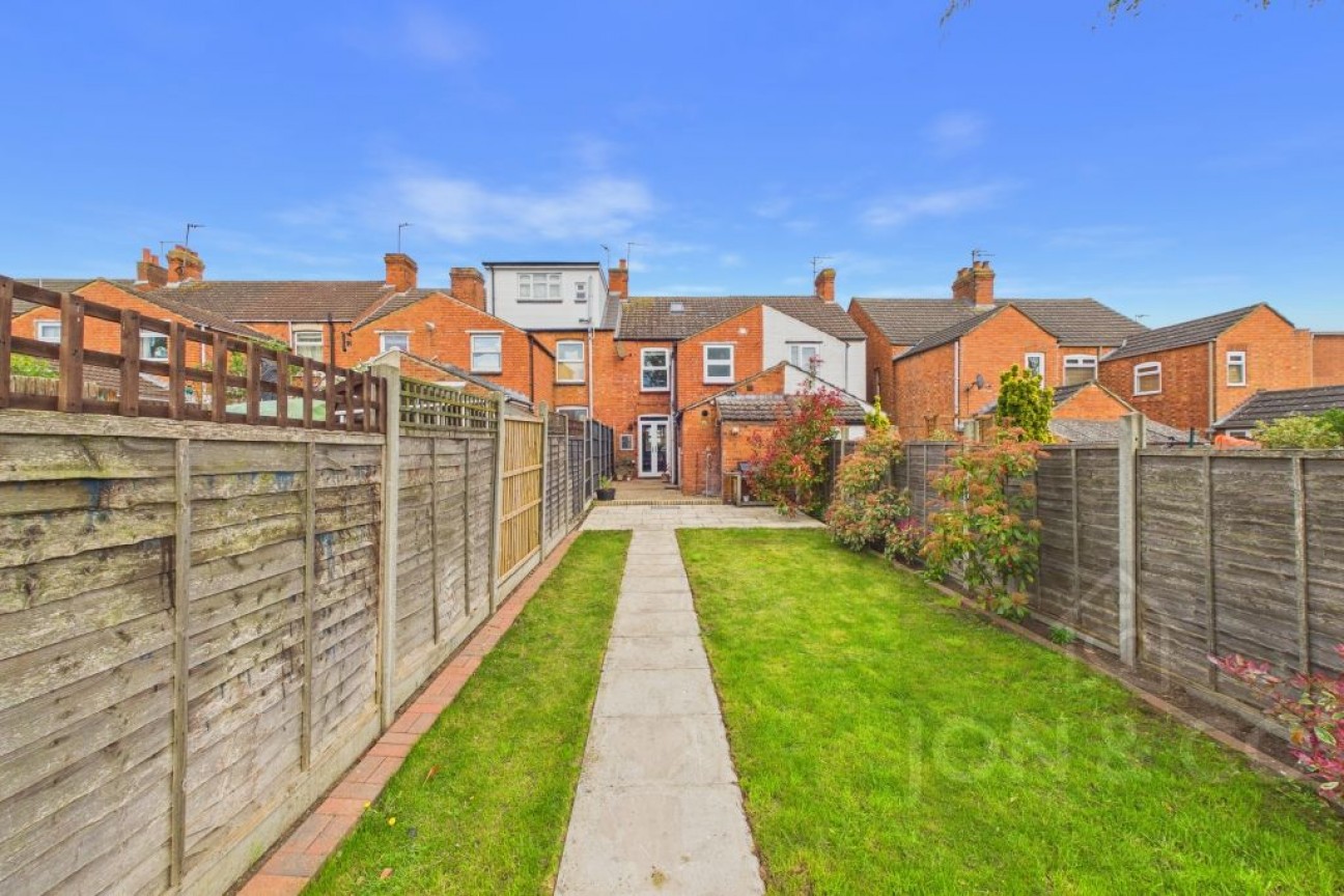 Irthlingborough | NN9