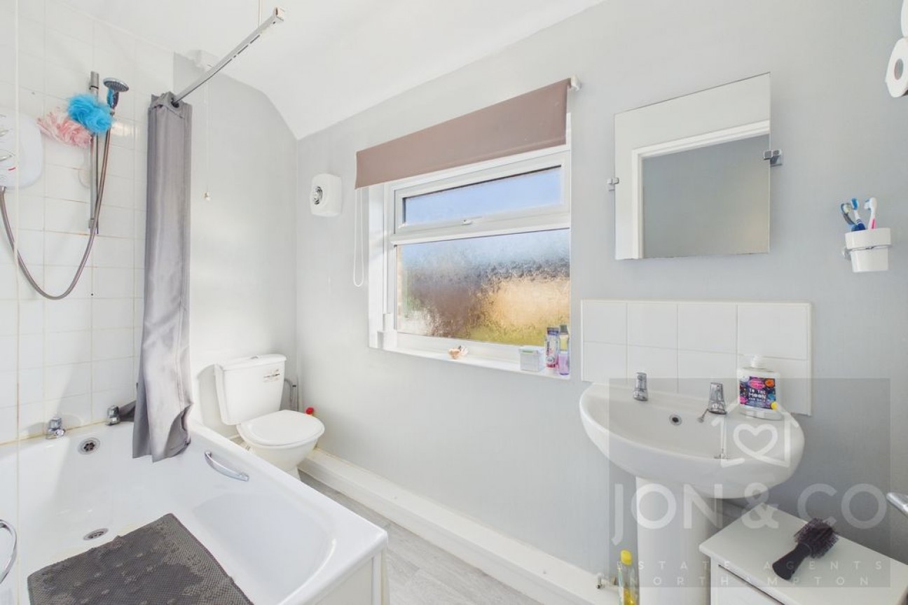 Stockwell Road | Milton Malsor | NN7