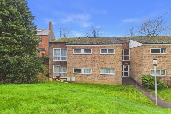 Lone Pine Court | Brixworth | NN6