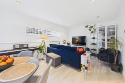 Lone Pine Court | Brixworth | NN6