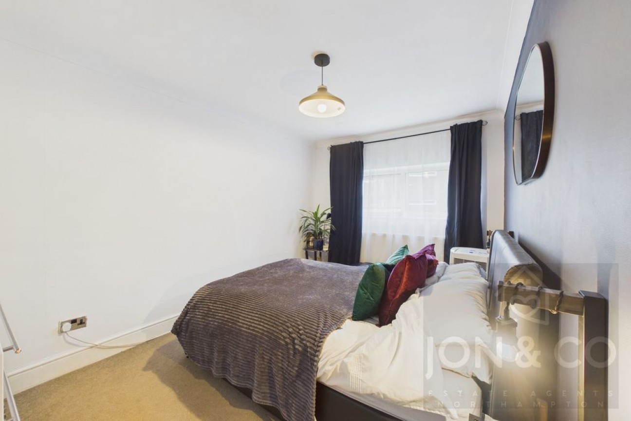 Lone Pine Court | Brixworth | NN6