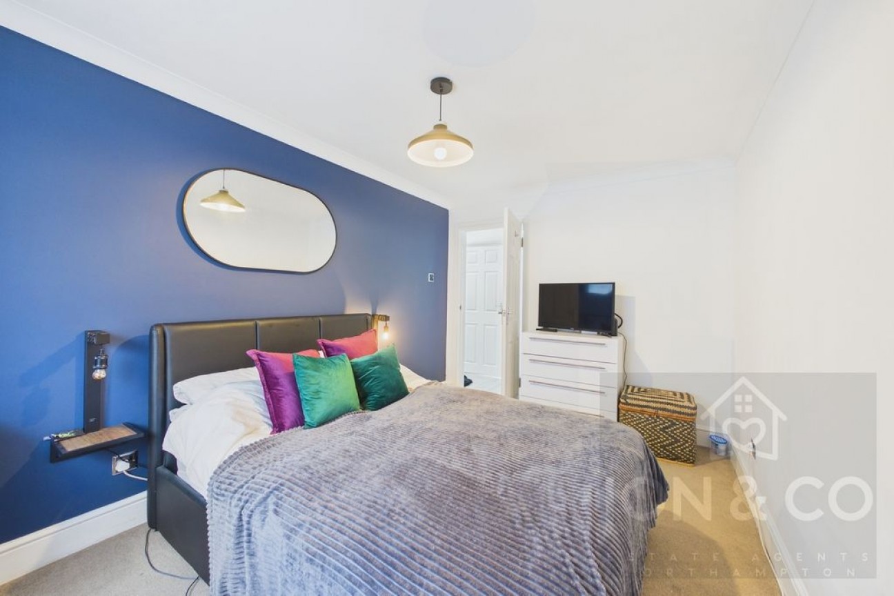 Lone Pine Court | Brixworth | NN6