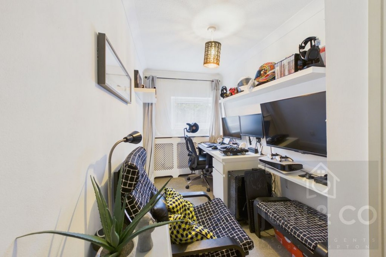 Lone Pine Court | Brixworth | NN6