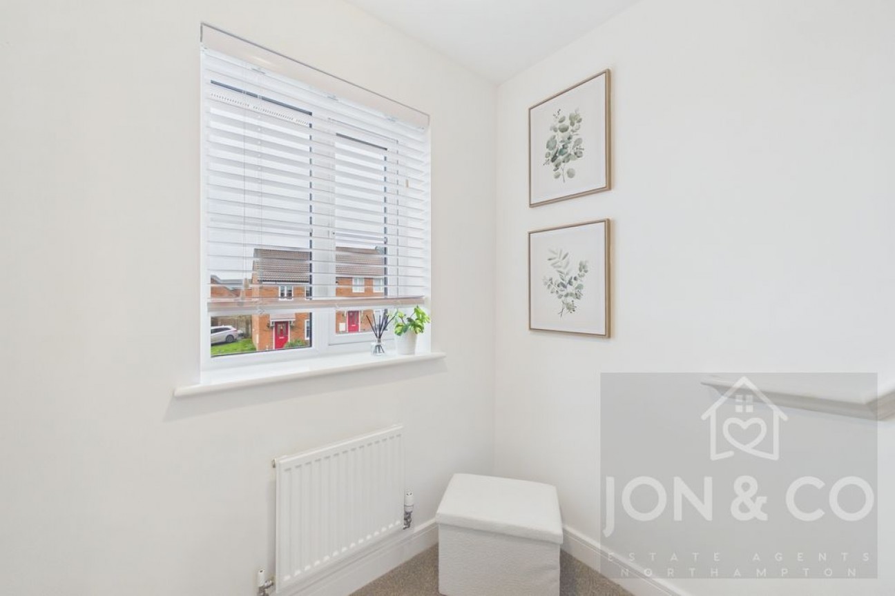 Sessions Way | St Crispins | NN5