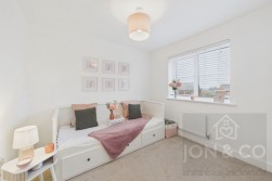 Sessions Way | St Crispins | NN5