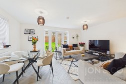 Sessions Way | St Crispins | NN5