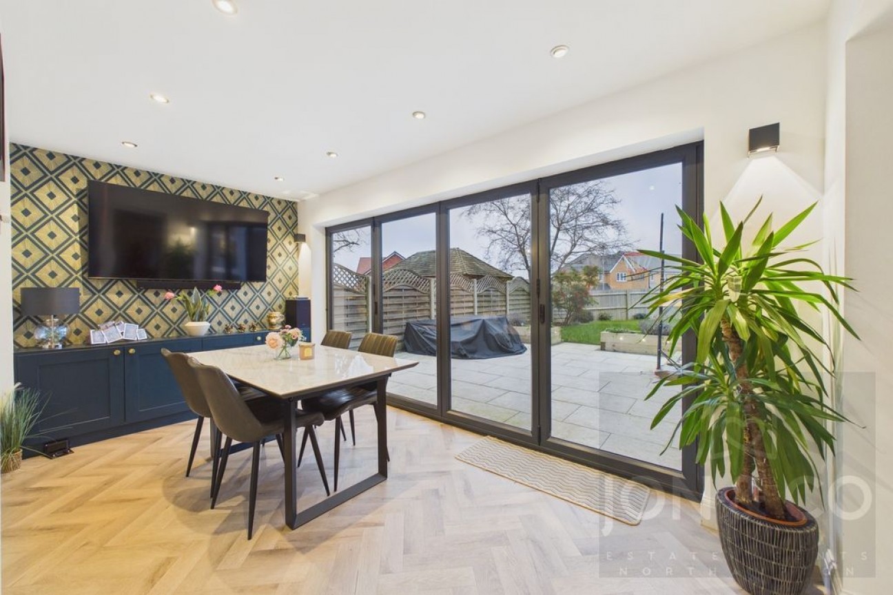 Sherwood Avenue | Kingsthorpe | NN2