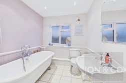 Sherwood Avenue | Kingsthorpe | NN2