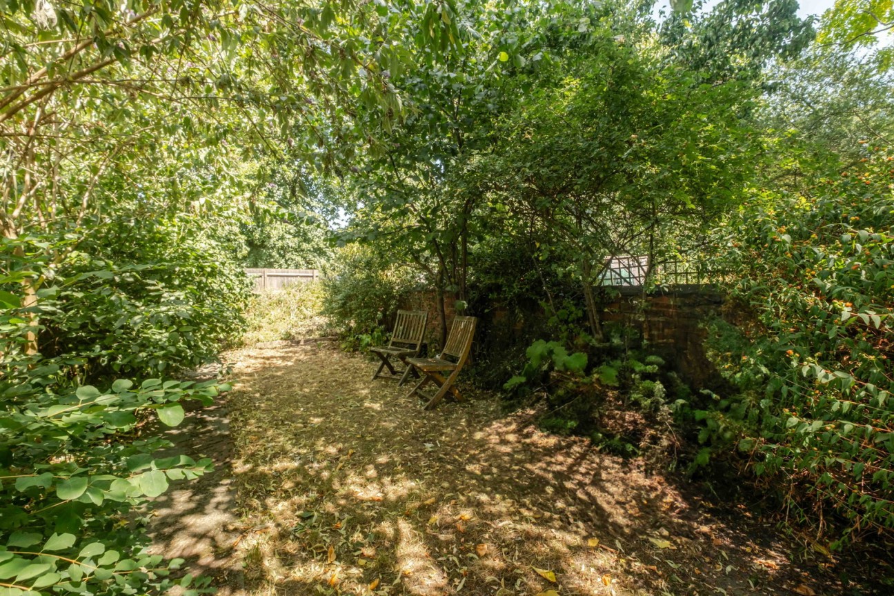 Colwyn Road | The Mounts | NN1