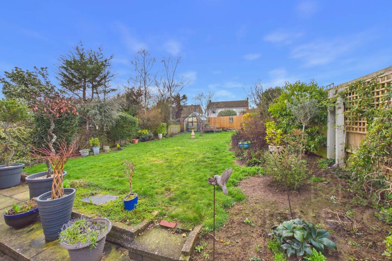 Rushmere Crescent | Rushmere | NN1