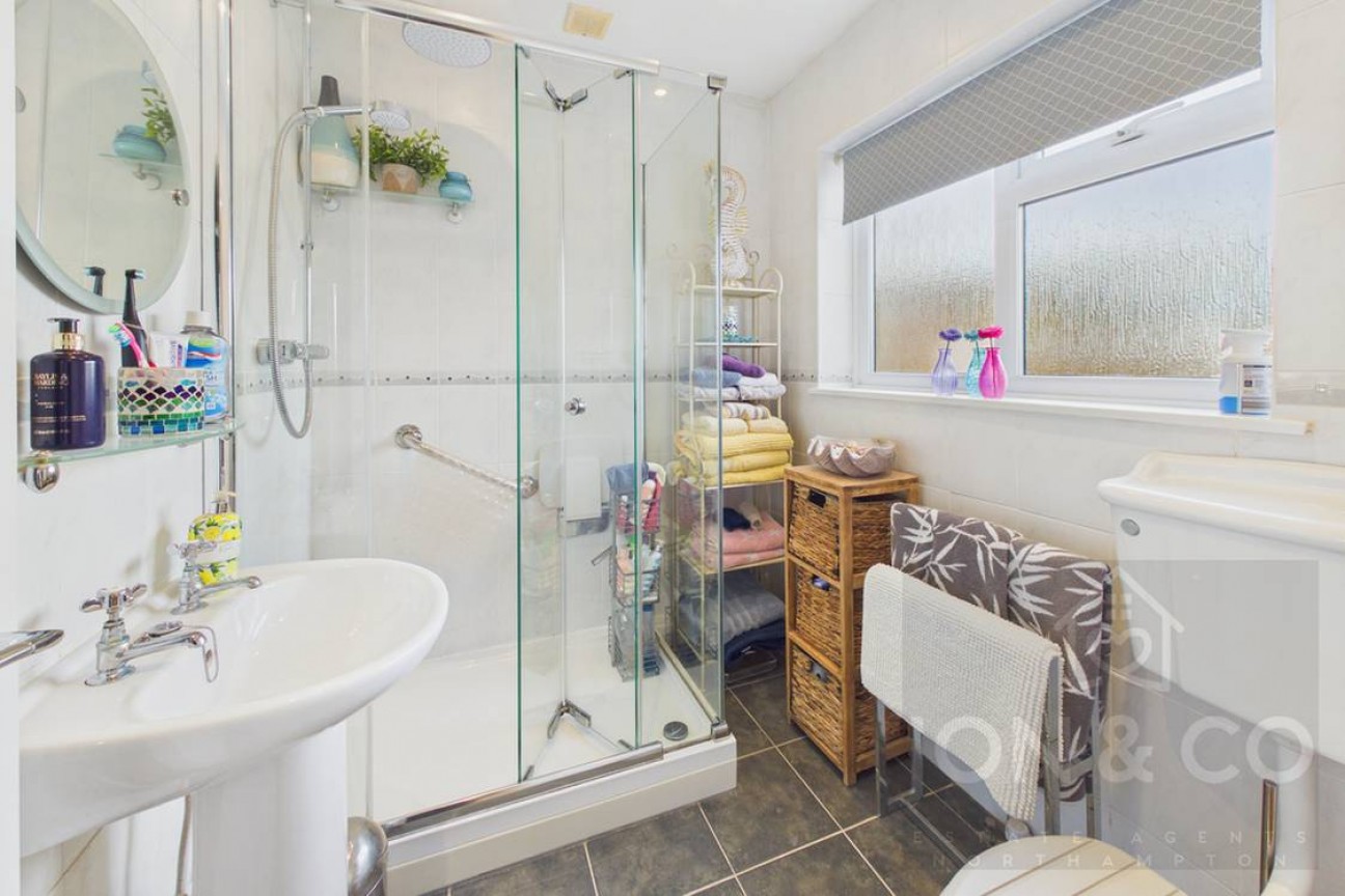 Rushmere Crescent | Rushmere | NN1