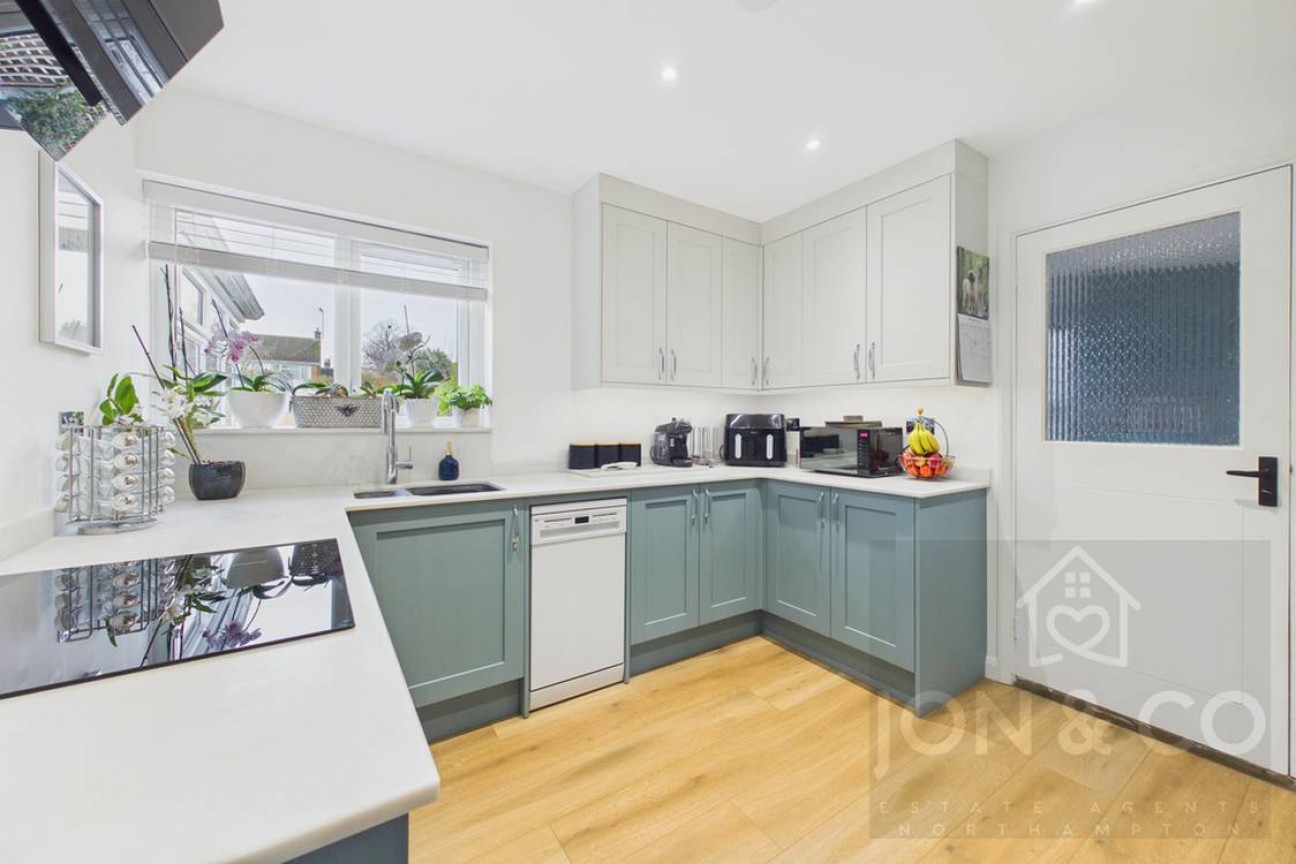 Rushmere Crescent | Rushmere | NN1