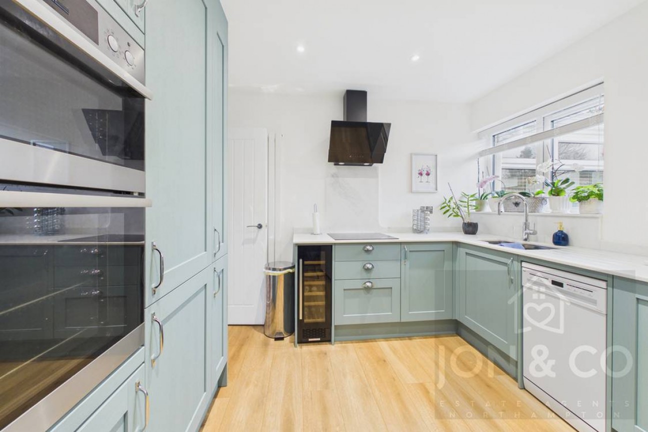 Rushmere Crescent | Rushmere | NN1