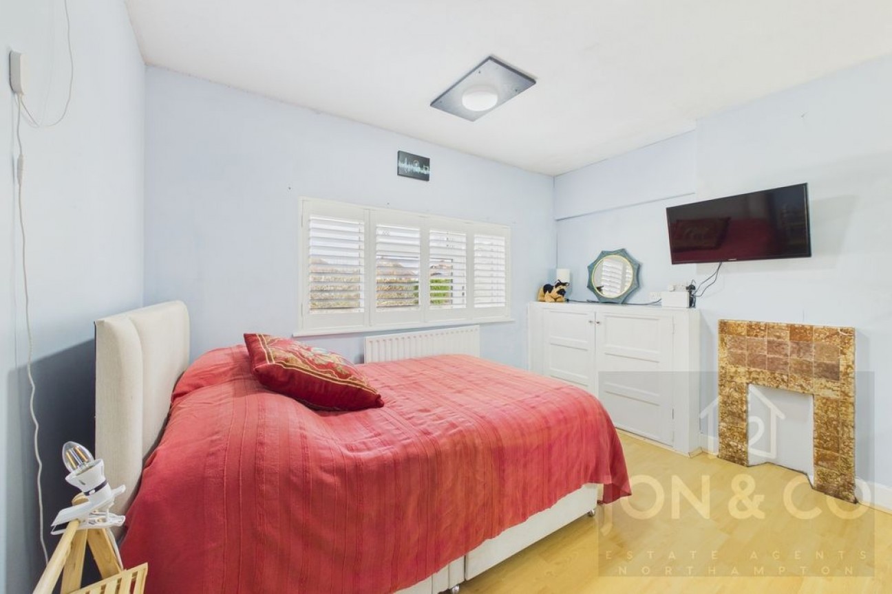 Pinewood Road | Spinney Hill | NN3