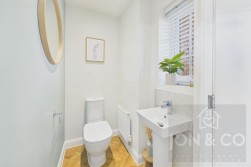 Hutchins Close | Overstone Gate | NN6