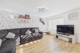 Obelisk Rise | Kingsthorpe | NN2