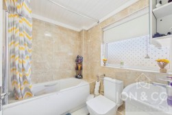 Obelisk Rise | Kingsthorpe | NN2