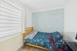 Obelisk Rise | Kingsthorpe | NN2