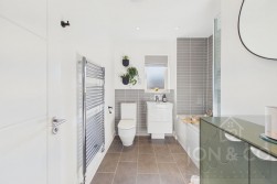 Langlands Drive | Moulton | NN3