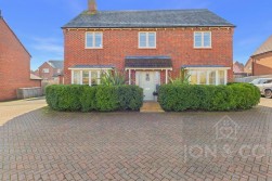 Langlands Drive | Moulton | NN3