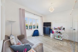 Langlands Drive | Moulton | NN3