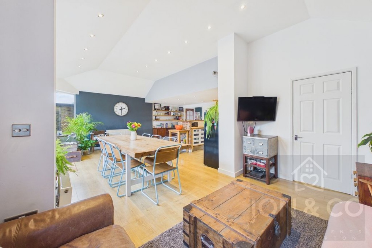 Fuller Road | Moulton | NN3