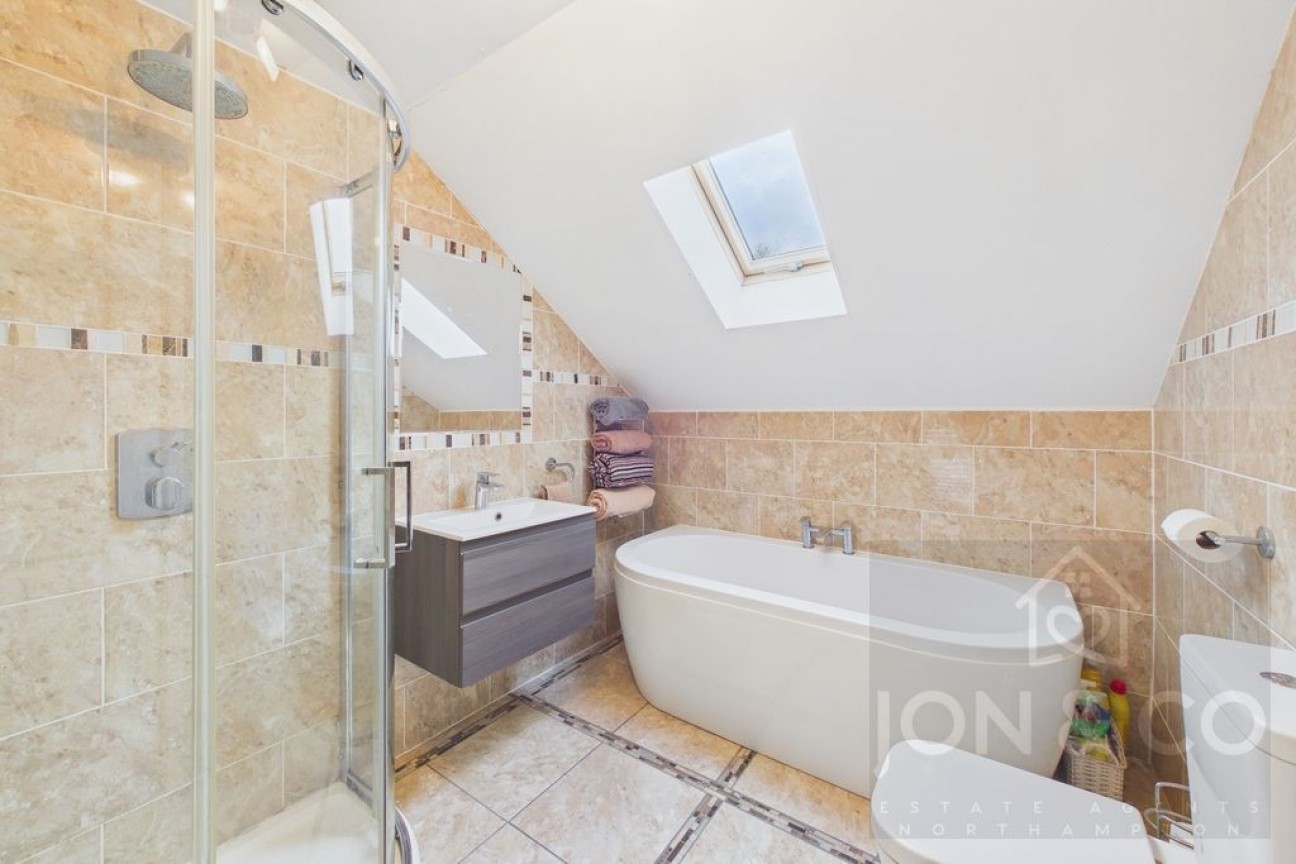 Fuller Road | Moulton | NN3