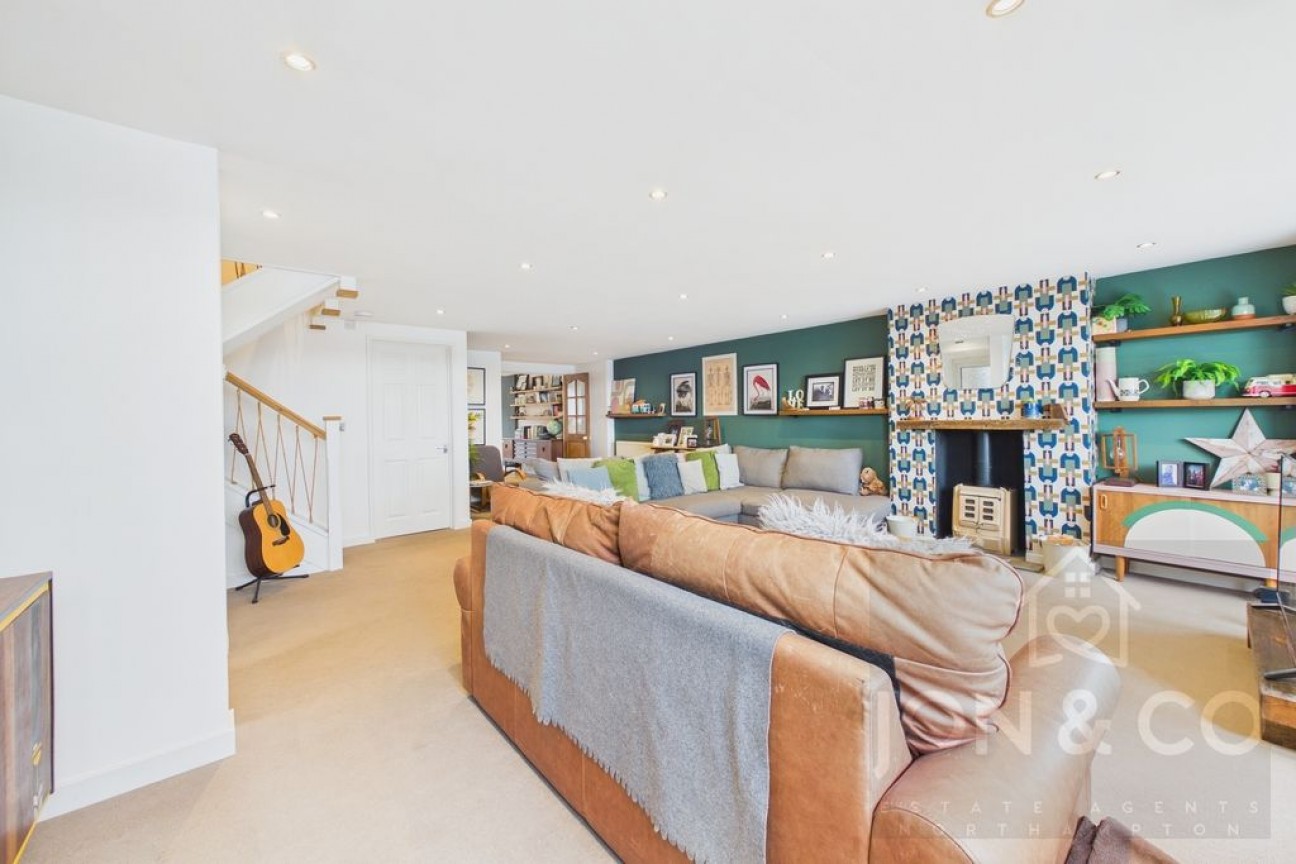 Fuller Road | Moulton | NN3