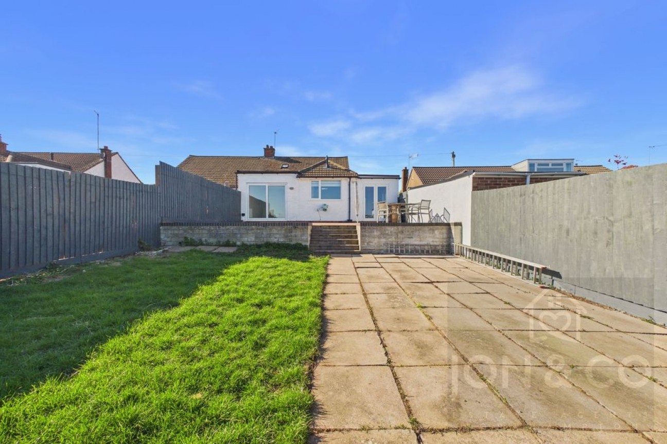 Longmynd Drive | Duston | NN5