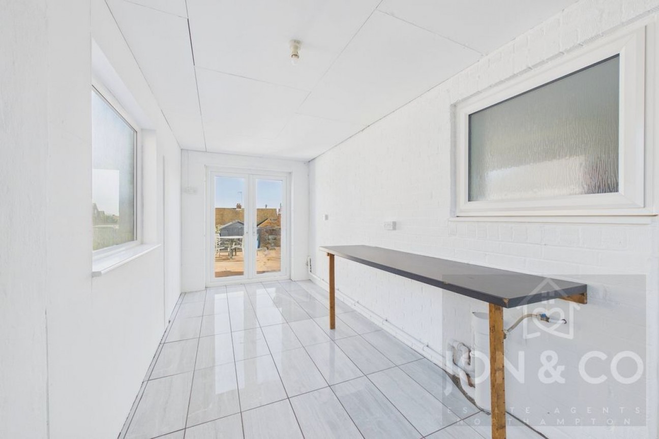 Longmynd Drive | Duston | NN5