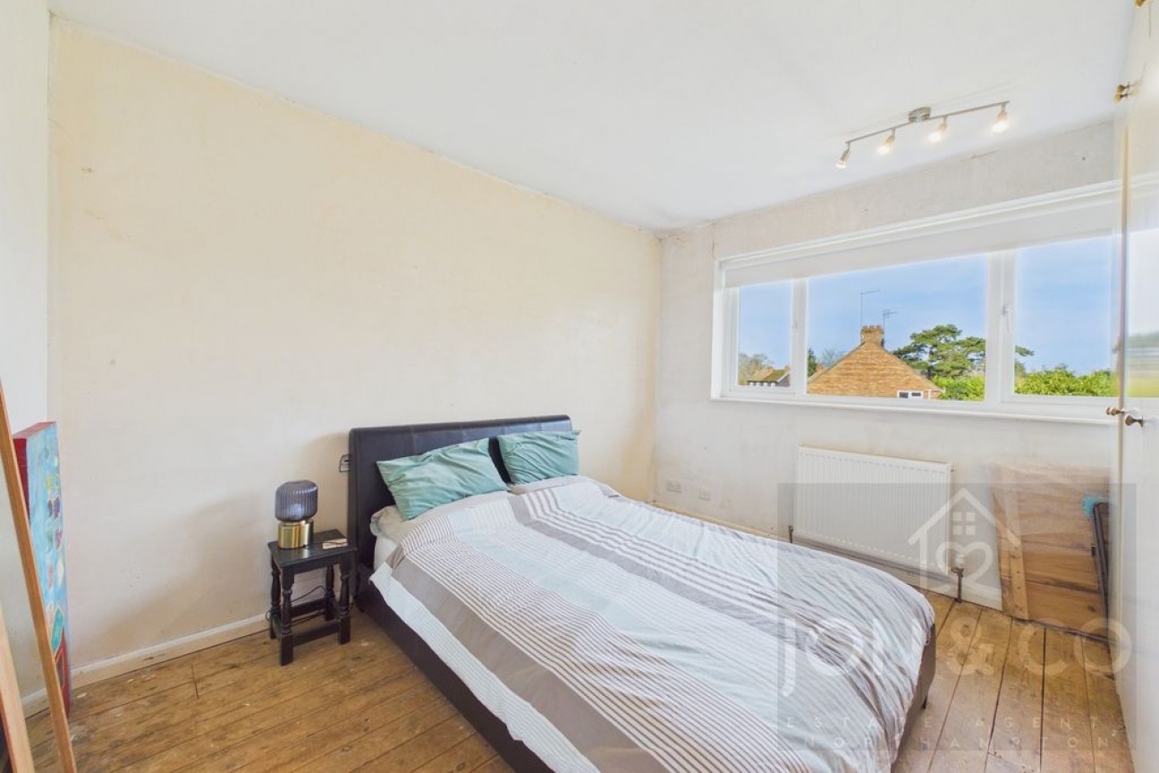 Howard Lane | Boughton | NN2