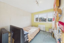 Howard Lane | Boughton | NN2