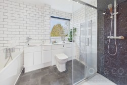 Howard Lane | Boughton | NN2