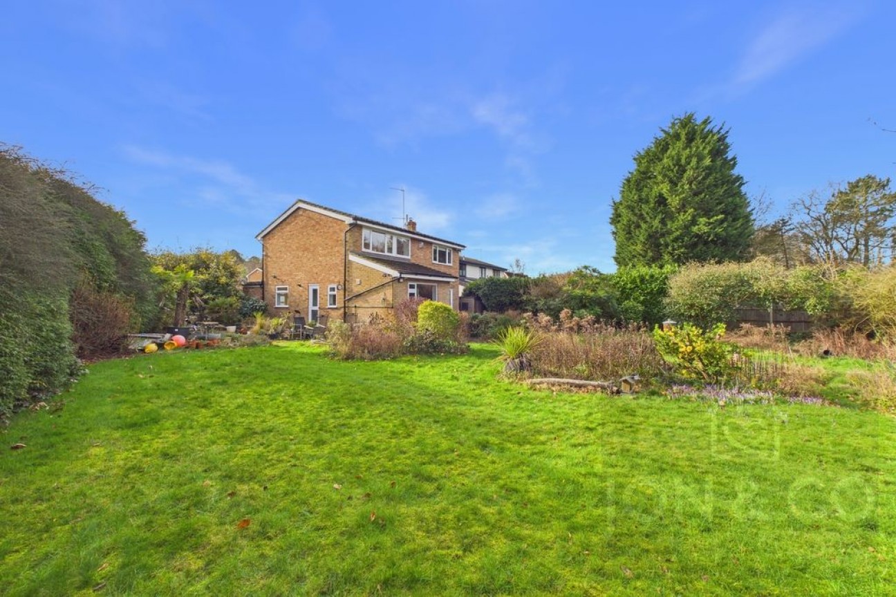 Howard Lane | Boughton | NN2