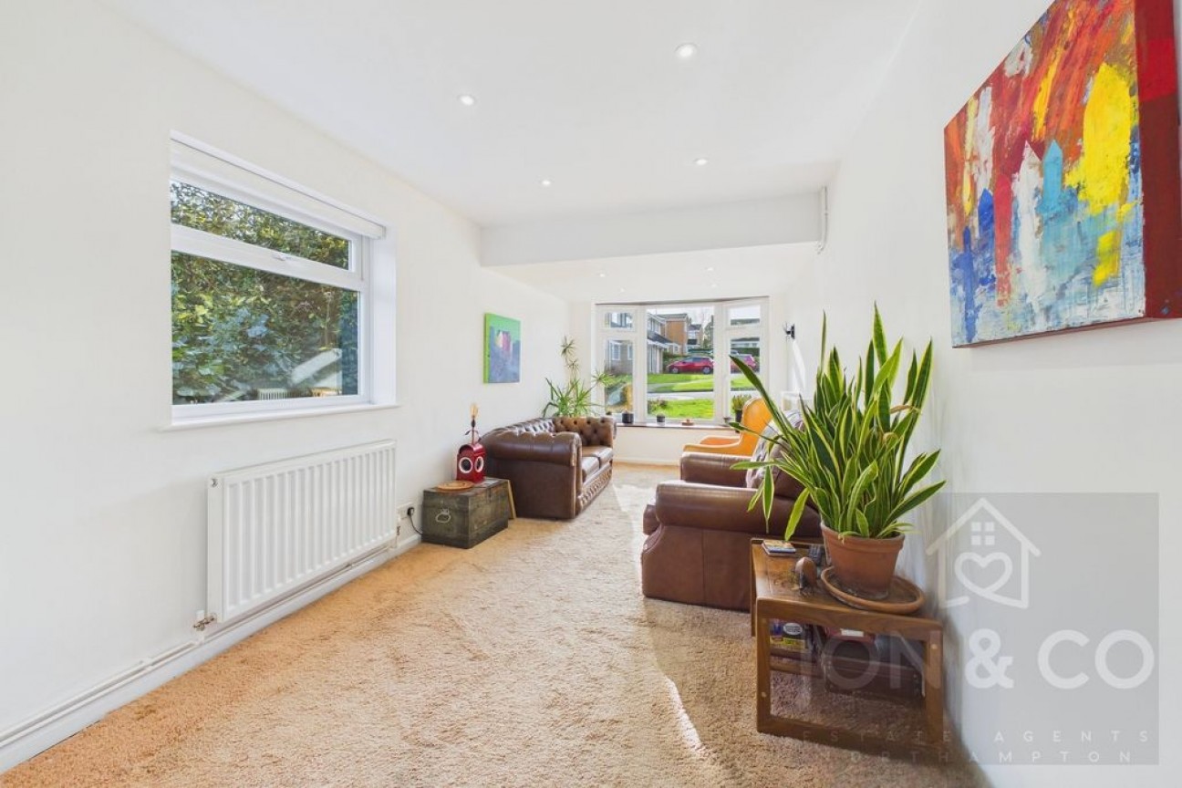 Howard Lane | Boughton | NN2