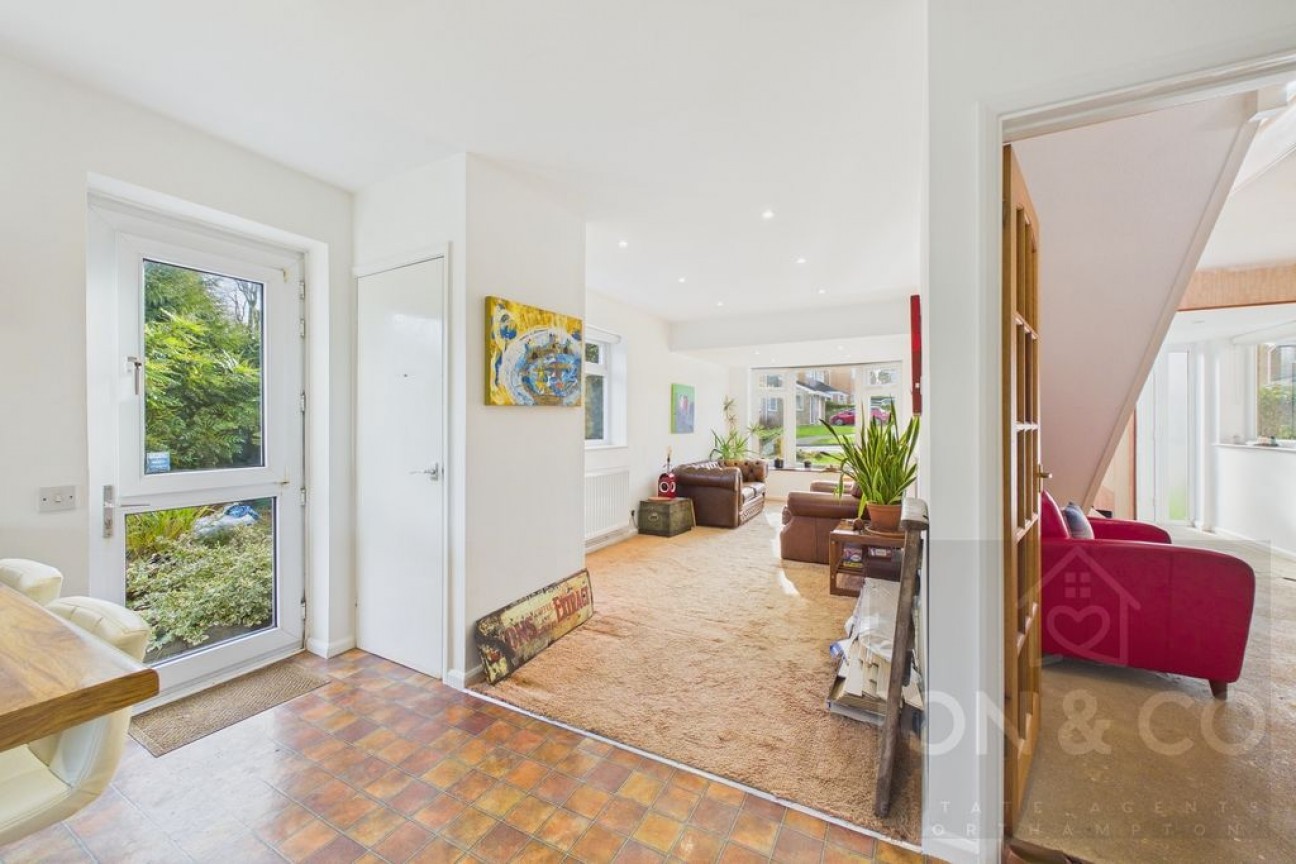 Howard Lane | Boughton | NN2