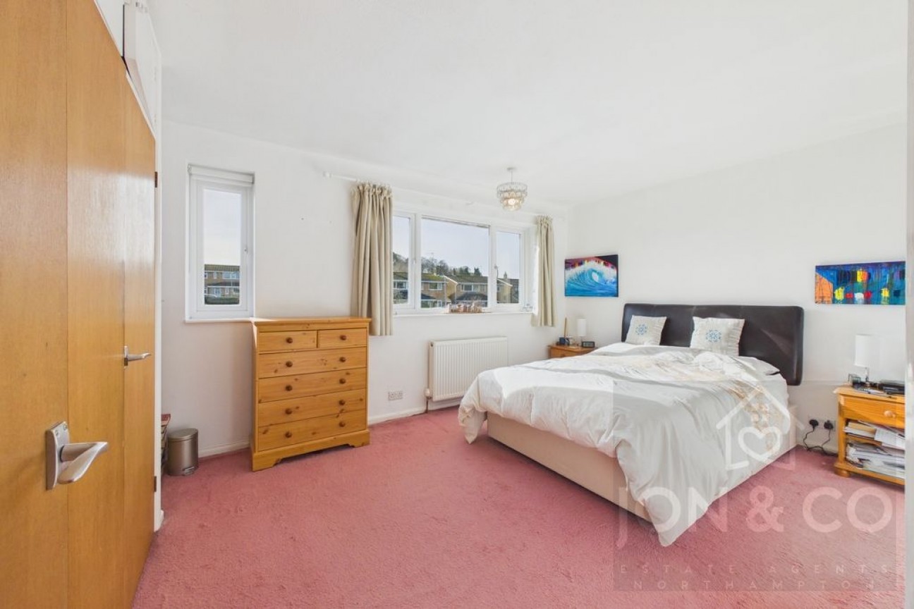 Howard Lane | Boughton | NN2