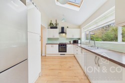 Valley Road | Little Billing | NN3