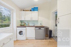 Valley Road | Little Billing | NN3