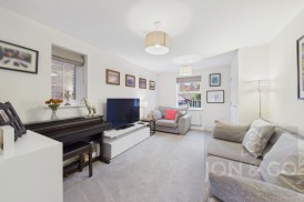 Young Close | Overstone Gate | NN6