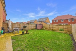 Young Close | Overstone Gate | NN6
