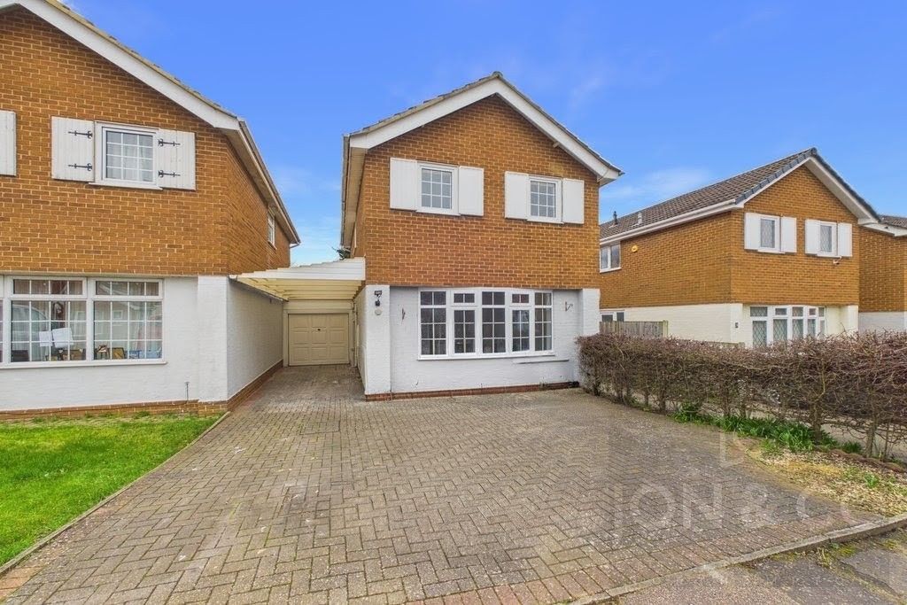 Tattersall Close, Parklands, Northampton, NN3 6DZ