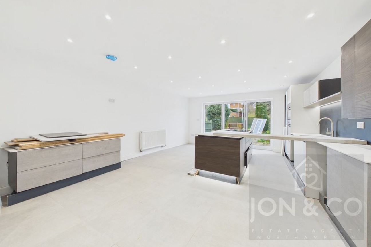 Tattersall Close | Parklands | NN3