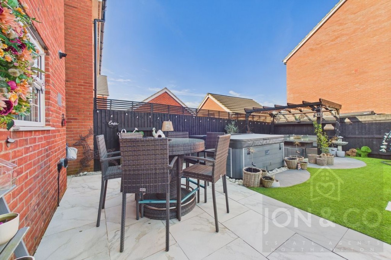 Mulbridge Way | Moulton | NN3