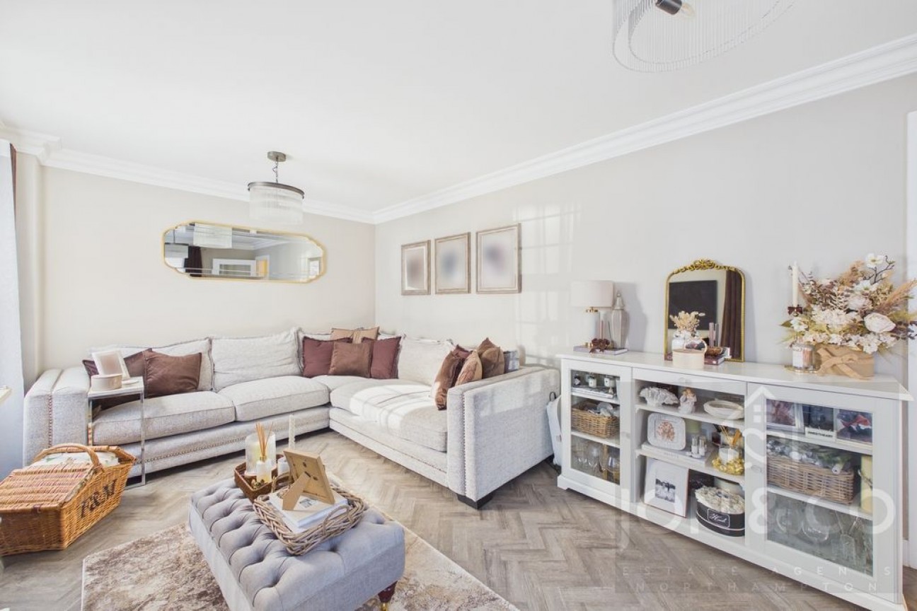 Mulbridge Way | Moulton | NN3