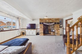 Obelisk Rise | Kingsthorpe | NN2