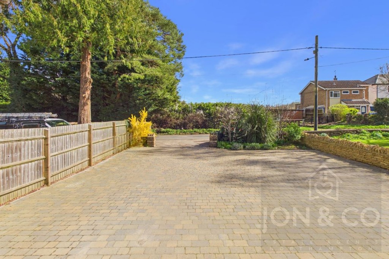 Ecton Lane | Sywell | NN6